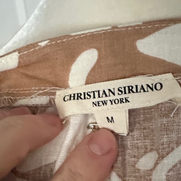 Christian Siriano Tan and White Floral Blouse, Size M - Picture 4 of 4